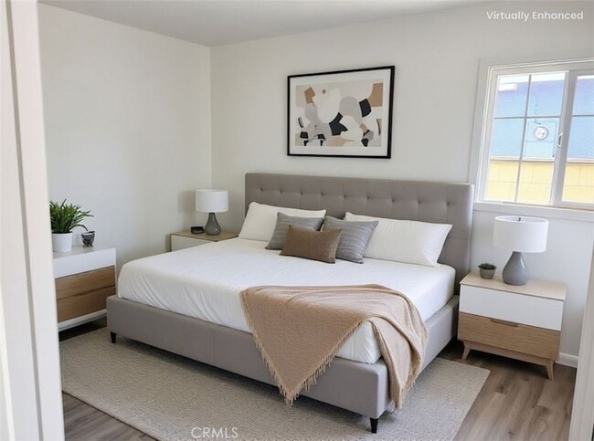 Photo - 700 W E St Casa