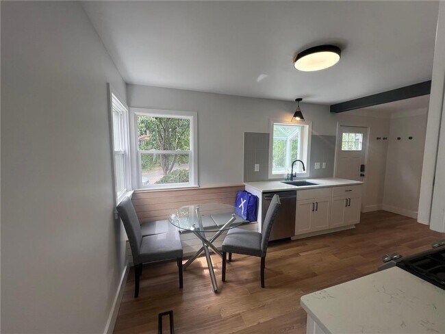 Photo - 1876 W Chelton Ave