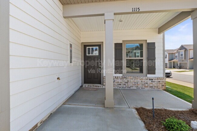 Photo - 1115 Jolly Ln