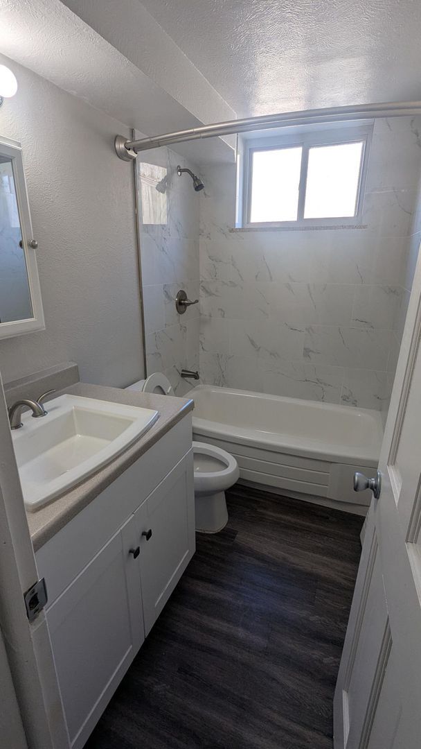 Photo - The Lilley Apartments