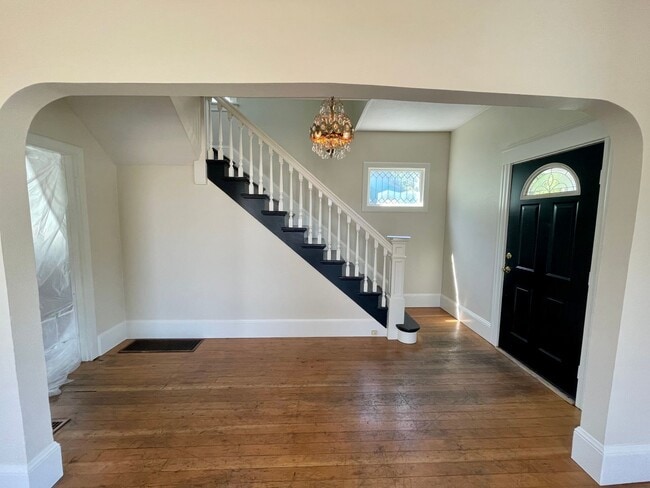 Photo - 4 Bed 1.5 Bath 1758sqft - Historic Charm with Renovations and so Much More!