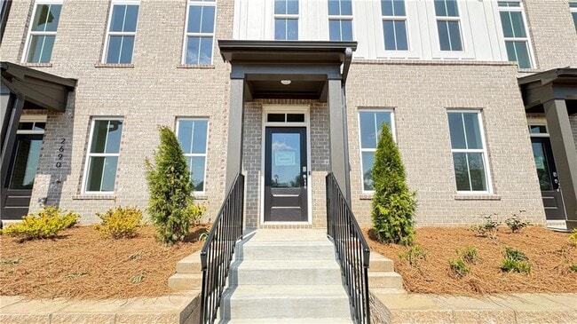 Photo - 2694 Evers Dr NE