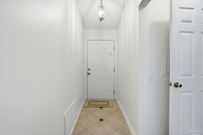 Photo - 2527 Trailwood Dr