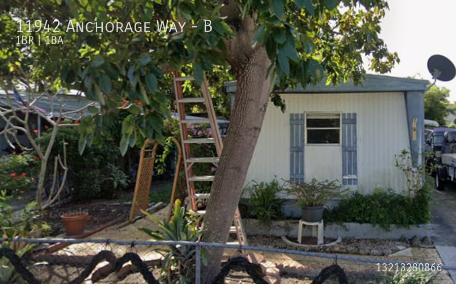 Photo - 11942 Anchorage Way Unit B