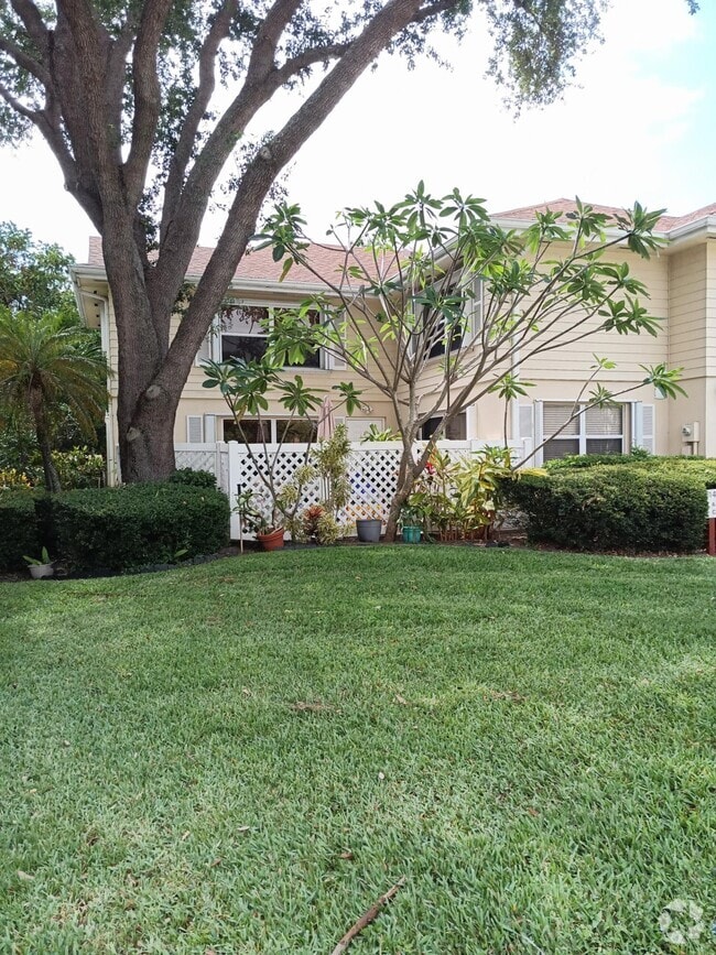 Building Photo - 8140 Bridgewater Ct Rental