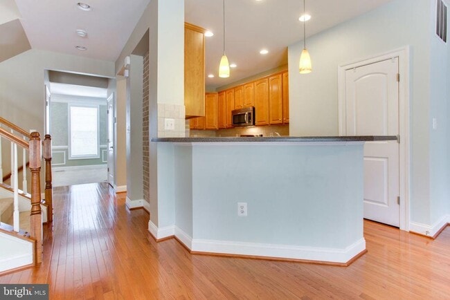 Photo - 16069 Pitner St