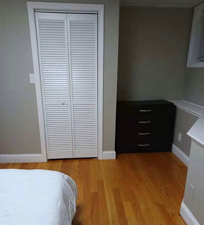 7 Story St Unit 1DW