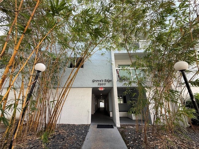 Photo - 2920 SW 28th Terrace Apartment Unit 302