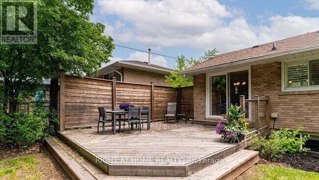 Photo - 49 Rayne Ave