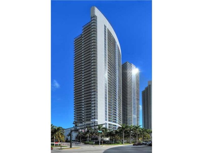 Photo - 1800 S Ocean Dr Unidad 1205