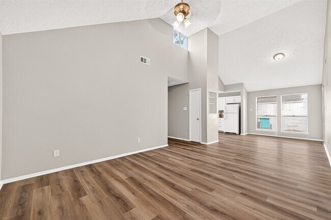 Photo - 13215 Vista Oro Dr