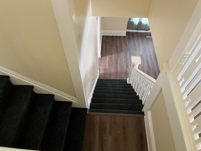 Photo - 438 Locust St