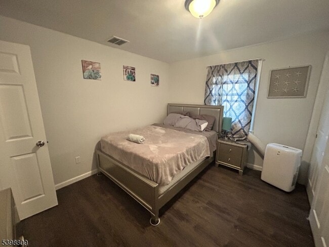 Photo - 142 Mapes Ave Unit 3