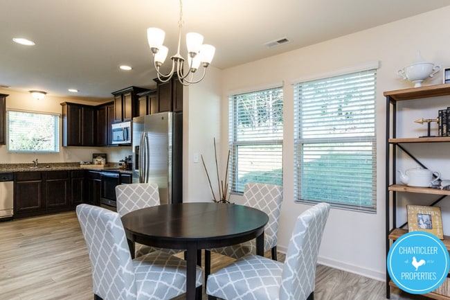 Photo - 5 Belhaven Dr