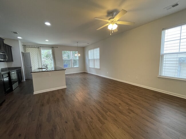 Photo - 4983 Hay Bale Ct