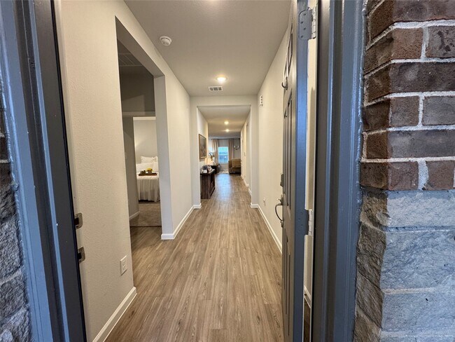 Photo - 11628 Whirlaway Dr