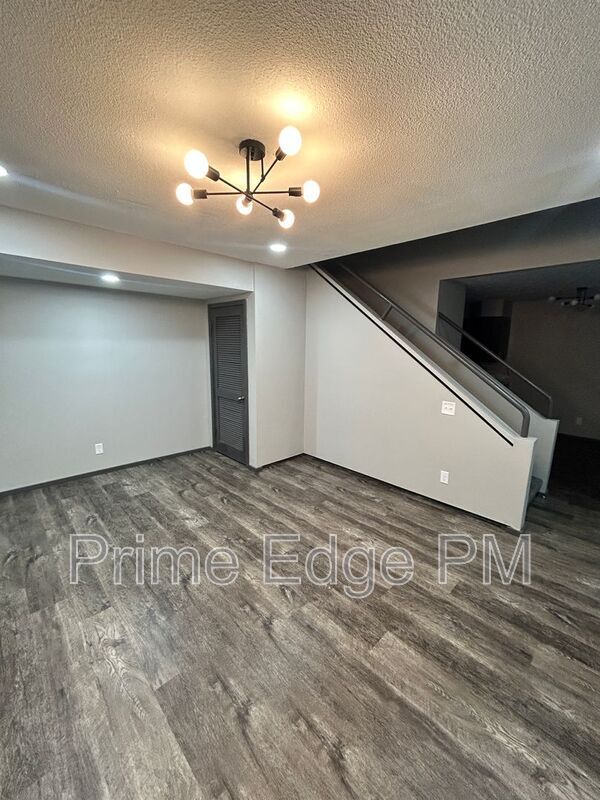 Photo - 1841 Ridgehaven Ct