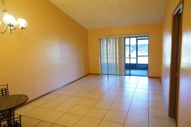 Photo - 104 Creekside Way