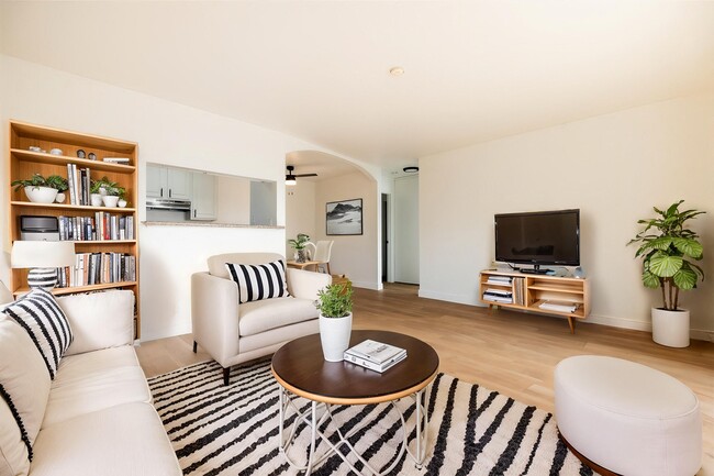Summerhill Place Apartments