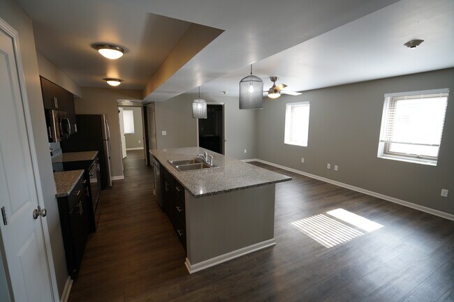 Photo - 1420 Crescent Rd Apartamentos