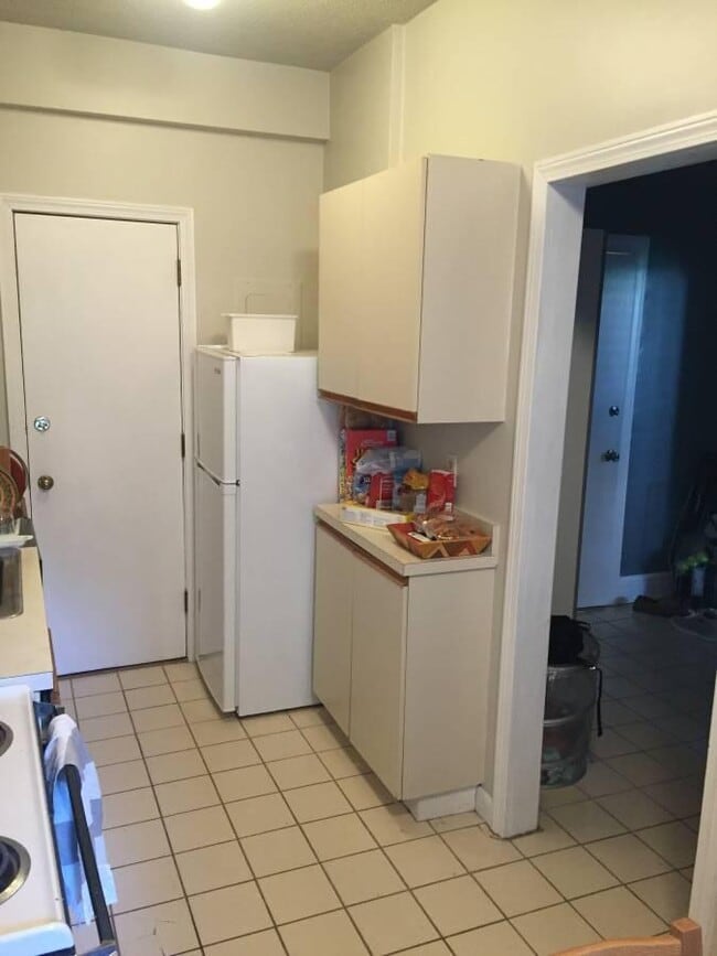 141 Englewood Unit 2