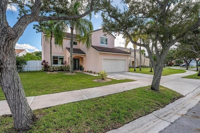 Photo - 925 Briar Ridge Rd