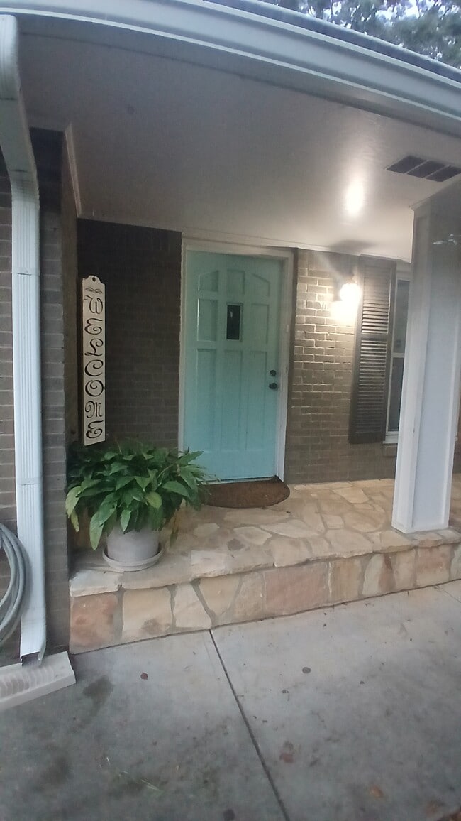Building Photo - 174 Killian Hill Rd NW Rental