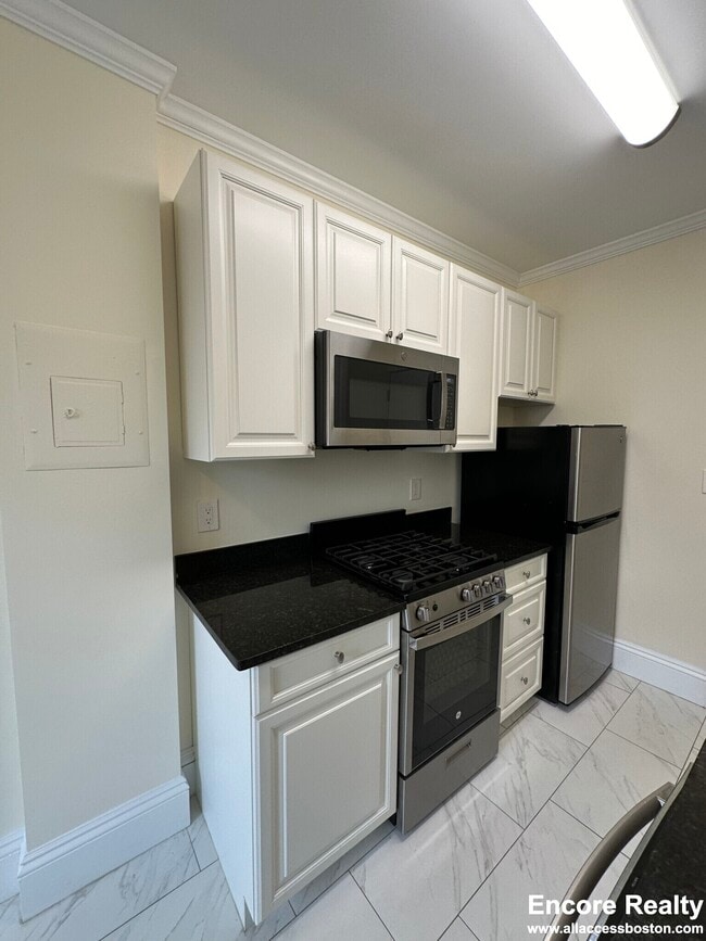 Building Photo - 14 Chauncy St Unit 22-20