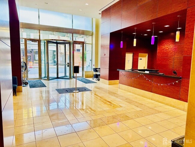 Photo - 1 Spring St Unit 1806