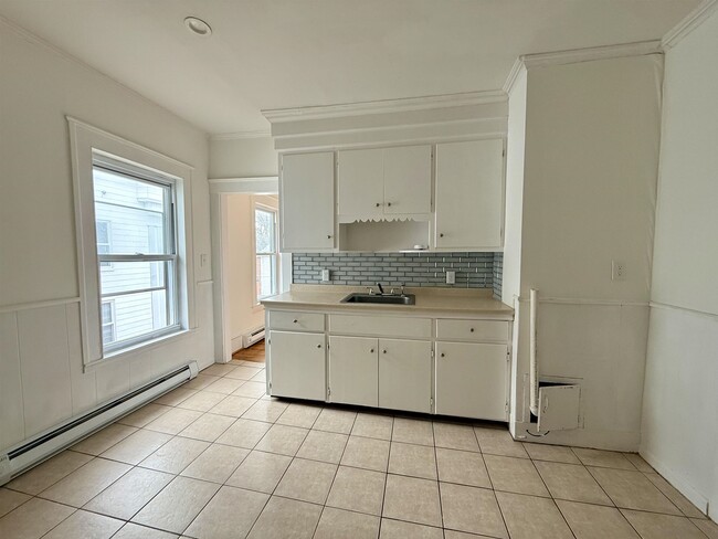 Photo - 28 Brook St Unit 2