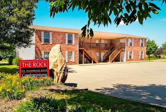 Building Photo - 1437 Sligo St Rental