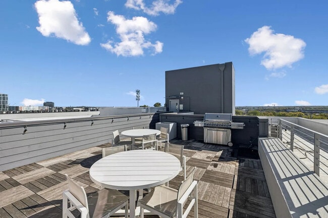 Photo - 806 Olympic St Unit 407