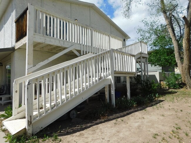 Photo - 869 Iowa Ave Unit 3