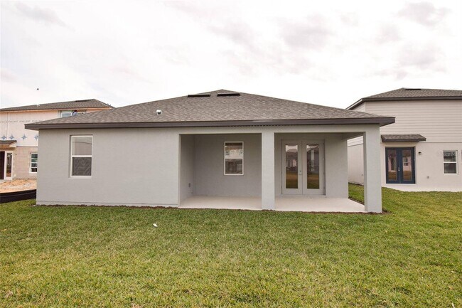 Photo - 2370 Lancashire St