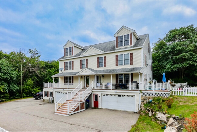 Photo - 160 S Elm St Unit #A #B