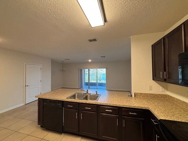 Photo - 396 Arbor Lakes Dr