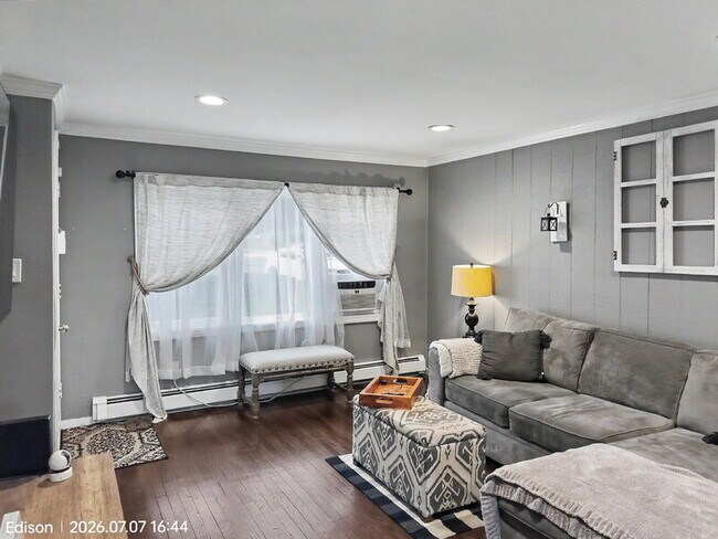 Photo - 24A Garfield Park
