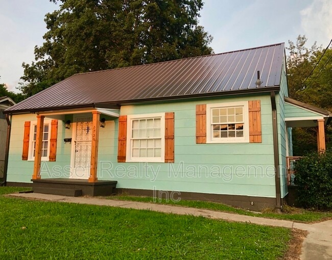 Photo - 3730 Speedway Cir