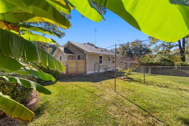 Photo - 1416 Woodland Hills Dr NE