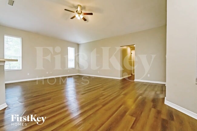Photo - 4413 Winding River Dr