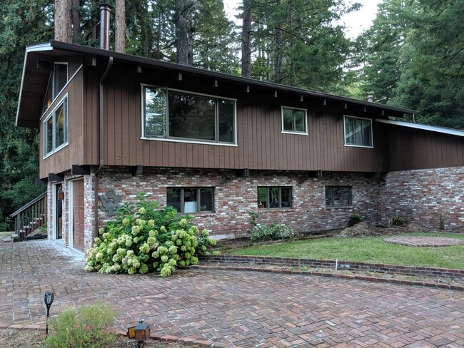 Photo - 227 Double Bogey Dr Unit Guest House