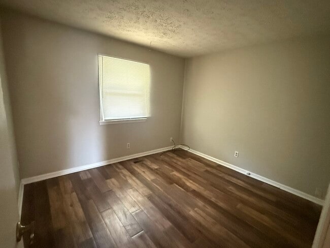 Photo - 8175 Old Farm Ln