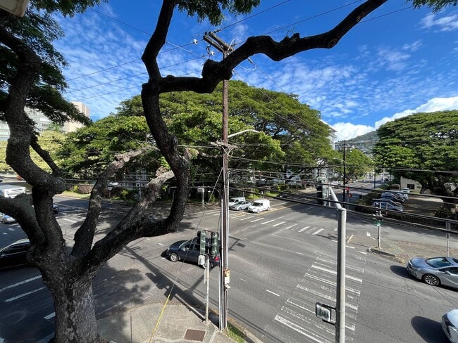 Photo - Punahou Wilder (Manoa/Makiki) - 2 bedrooms... Unidad 301