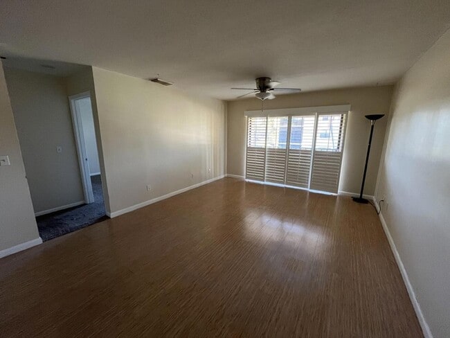Photo - 2050 Oleander Blvd Unit 11-207