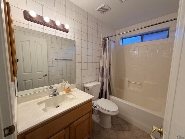 Photo - 3905 W 18th St