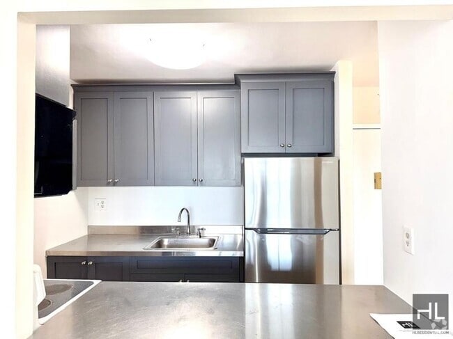 Building Photo - 1 bedroom in ASTORIA NY 11102 Unit 9 M Rental
