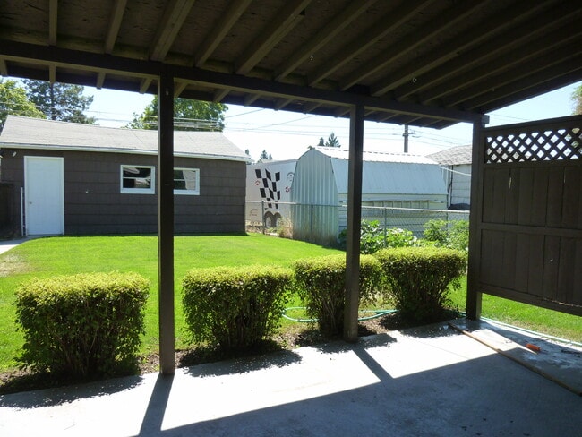 Photo - 1211 W Dalke Ave