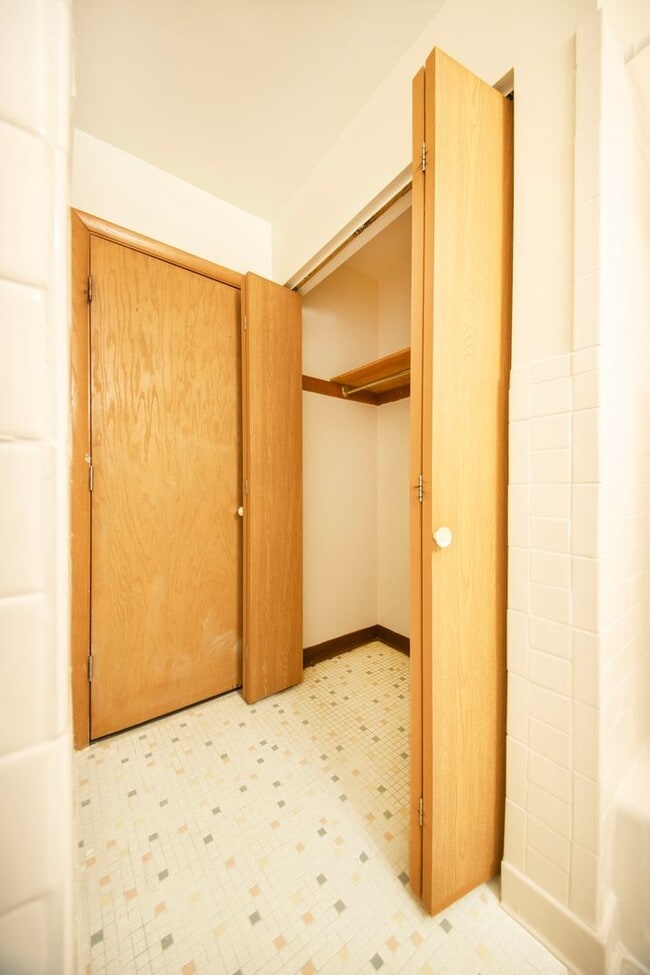 Photo - Midtown Apartments