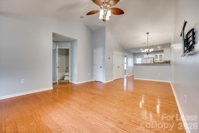 Photo - 2052 Shady Pond Dr