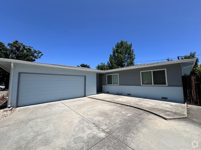 Building Photo - Stunning 3/2 Cambrian / Los Gatos border, ... Rental
